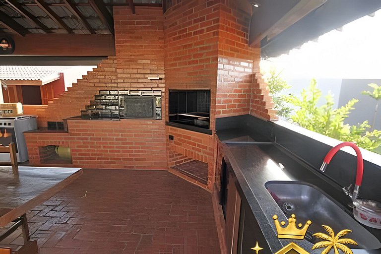 Recanto Reino Encantado 1 / vacation home in Olímpia